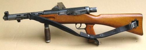 LMP-PIST 41/44 Furer Submachinegun,A short recoil open bolt design, the Furer Submachine gun was des