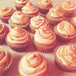 broegansnook:  butterbeer cupcakes(makes around 18) for the cupcakes:2 cups flour1 1/2 teaspoons baking powder½ teaspoon baking soda¼ teaspoon salt½ cup (1 stick) unsalted butter, softened½ cup granulated sugar½ cup