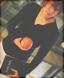 thehellequin:  Cosplays of Death Note. 