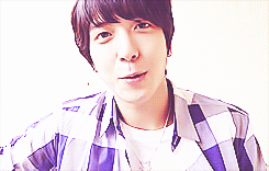 yonghwainmyhead:  Yonghwa photosets: Behind the Scenes  
