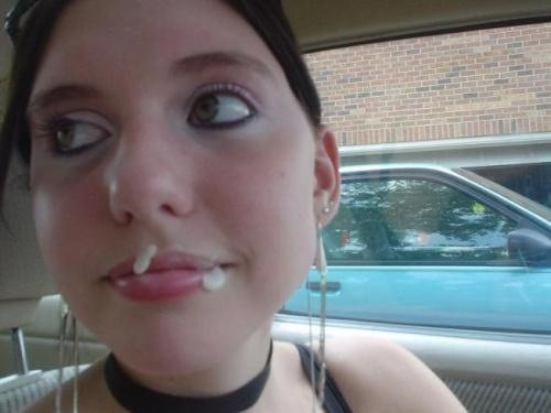 zeutronium: Sneaky lunchtime blowjob in the car park, not going to tell her she’s missed a bit until