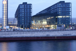 ichliebedichberlin:  Berlin Hauptbahnhof