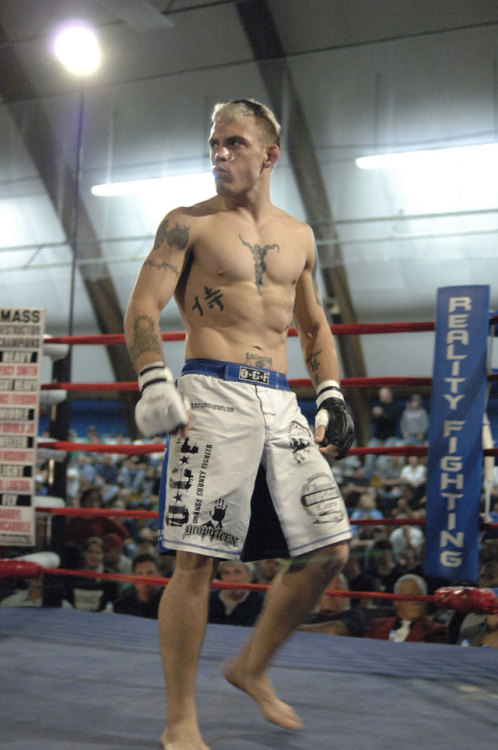 arcticboxing:  lamotte 