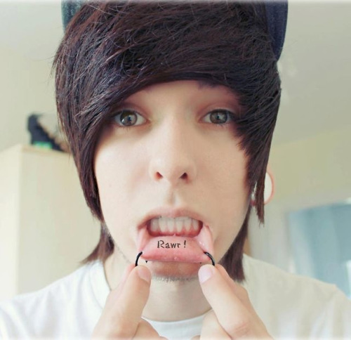 soy-un-dinosaurio:  .