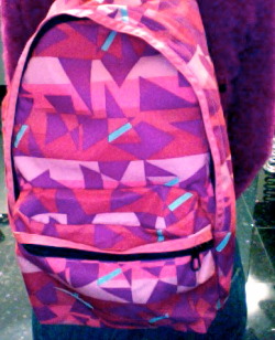 you-look-better-naked:  idk man… I think my backpack is pretty sick 