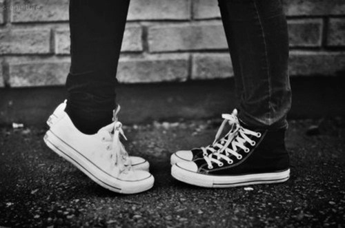 teenagepics:  If you’re a teen you must follow this blog. 