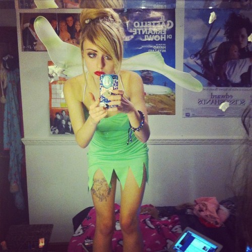 toni69er: tinyfawnxo:Fuck u I’m fucking tinkerbell yeah Mmmmmm