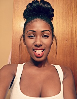 traytaylorrose:  Tray Taylor -my face- 