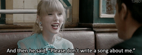 un-sorry:  ☾ I’M STUDYING, MOM! †