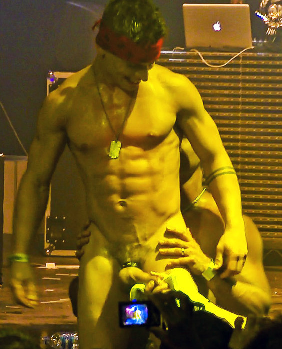 troyisnaked:  BRENT EVERETT at HUSTLABALL LONDON 2012 