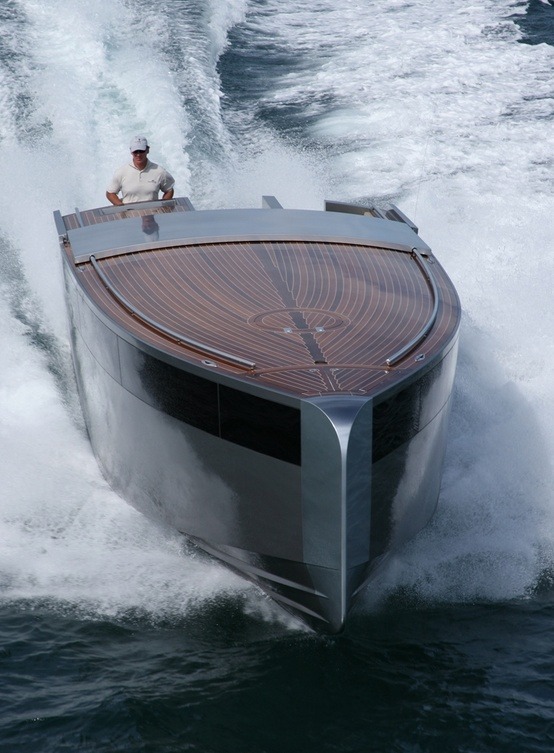vipertruck99:  Nice but would still prefer a riva 