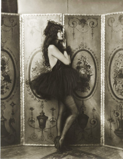 magictransistor:  Dolores Costello. 1928.