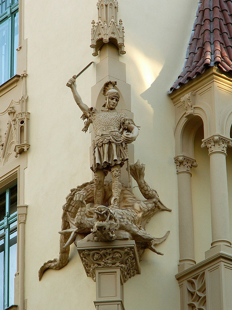 336bc:visitheworld:Architectural details on the streets of Prague, Czech Republic (by jaime.silva).S