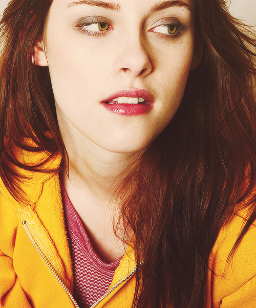 yellyhaim:  “I am myself for myself and not for anybody else.” 