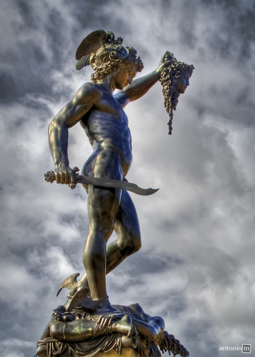 antonio-m: Perseus and Medusa,Benvenuto Cellini,Trentham Estate, Staffordshire, UK(on loan to the BR