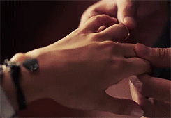 fuckyeah-kdramas:  This is the type of proposal I’ve always wanted. Simple with