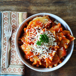 gastrogirl:  homemade hamburger helper. 