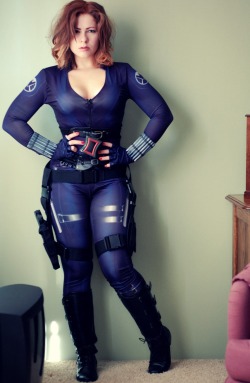 curveappeal:  Black Widow costume; (blue