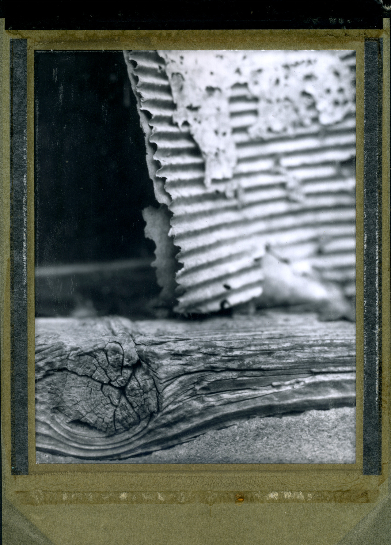 Structure
Camera: Arca 4x5, with Optics from Polaroid 600SE, Film: Polaroid 55, scanned positive.
Available Light.