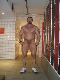 dilftruckers:  fabulously huge and tinny