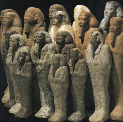 egyptologifs:Taharqo’s Shabtis, 25th Dynasty (Third Intermediate Period)Shabtis were symbolic figuri