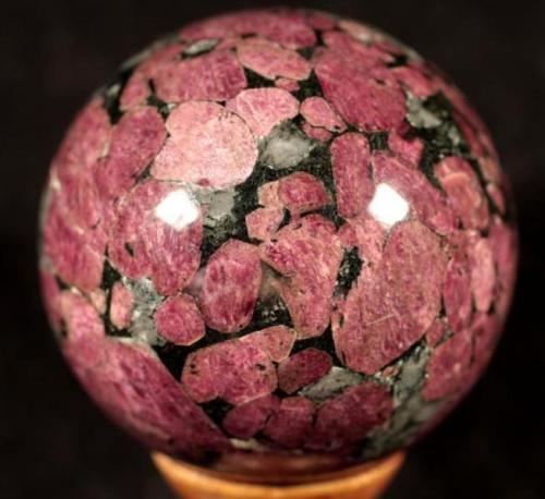 Eudialyte Sphere