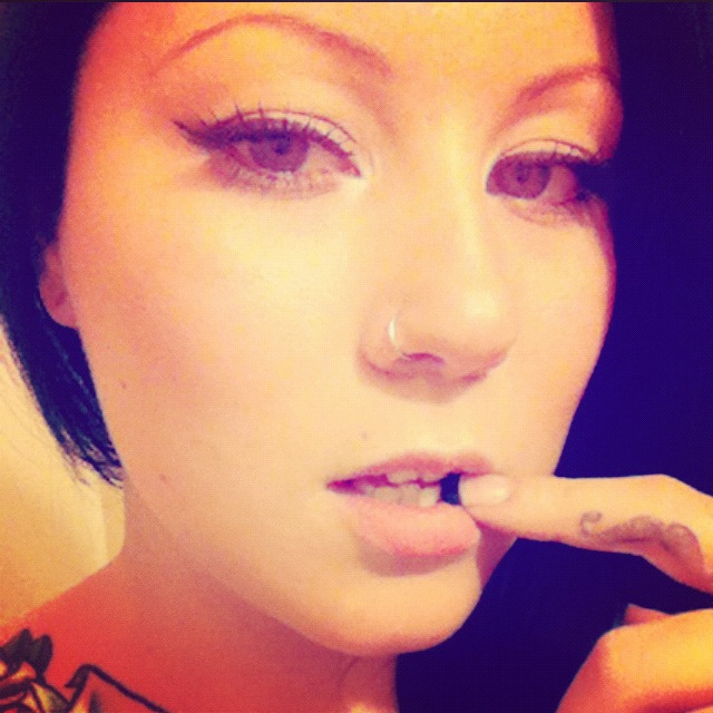 alexandrajennaxo:  dismantle me 