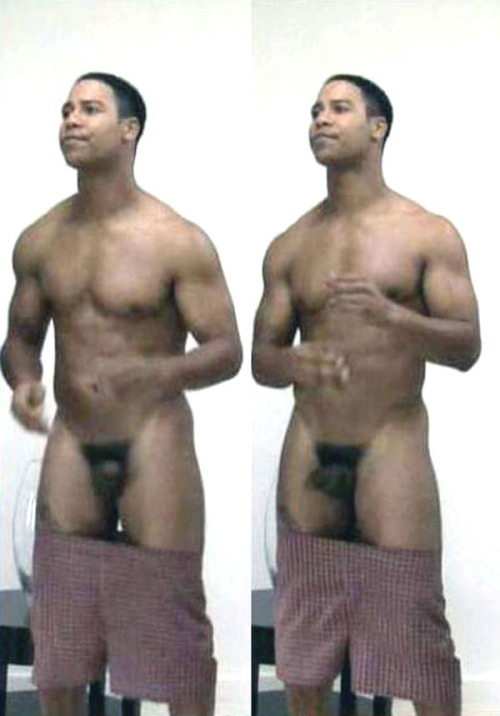 nakedmalecelebs1: Brian White  IN This Girl’s Life (2003)