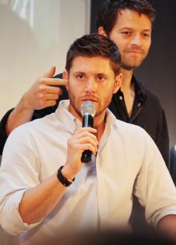 calebdumes:  “Misha was a part of the family. Still is part of the family.” - Jensen Ackles on Misha Collins 