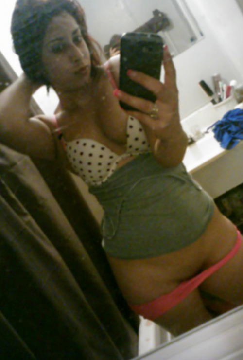 KIK Me @ Vxed1