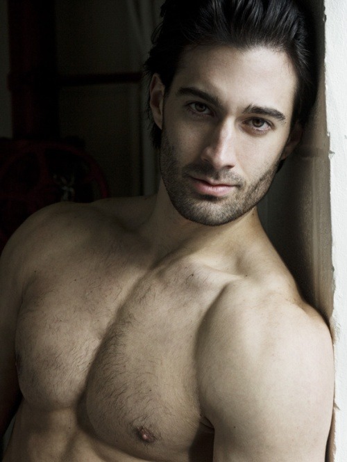 hombresdivinos:  Jared Prudoff Smith