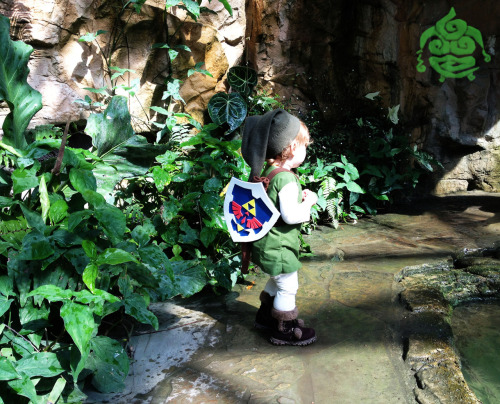 girlwalter:  my daughter’s halloween costume for her first time trick or treating. 