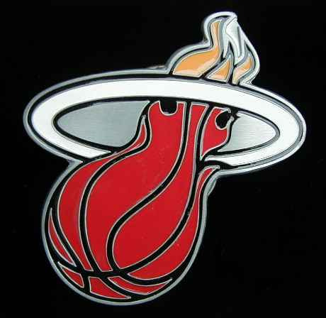 So my girlfriend’s aunt is going to Florida, more specifically Miami, and a friend of hers is gonna take her watch a game of the Heat.  Their MY FAV TEAM in the NBA since the 90’s, when they had Alonzo Mourning and Tim Hardaway playing, Pat