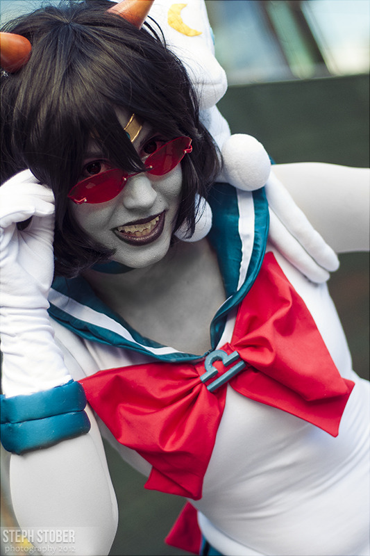 thevvioletprince:  skwinkography:  Sailor Libra.New York Comic Con 2012 Terezi | Photographer More