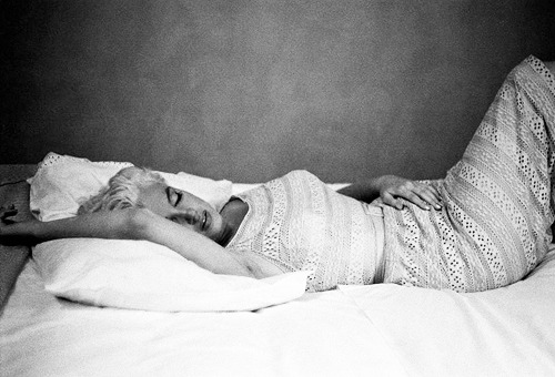 avagardner:  Marilyn Monroe photographed by Eve Arnold, 1955. 