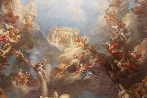 Apothéose d'Hercule by François Le Moyne - Chateau Versailles (ceiling of sa