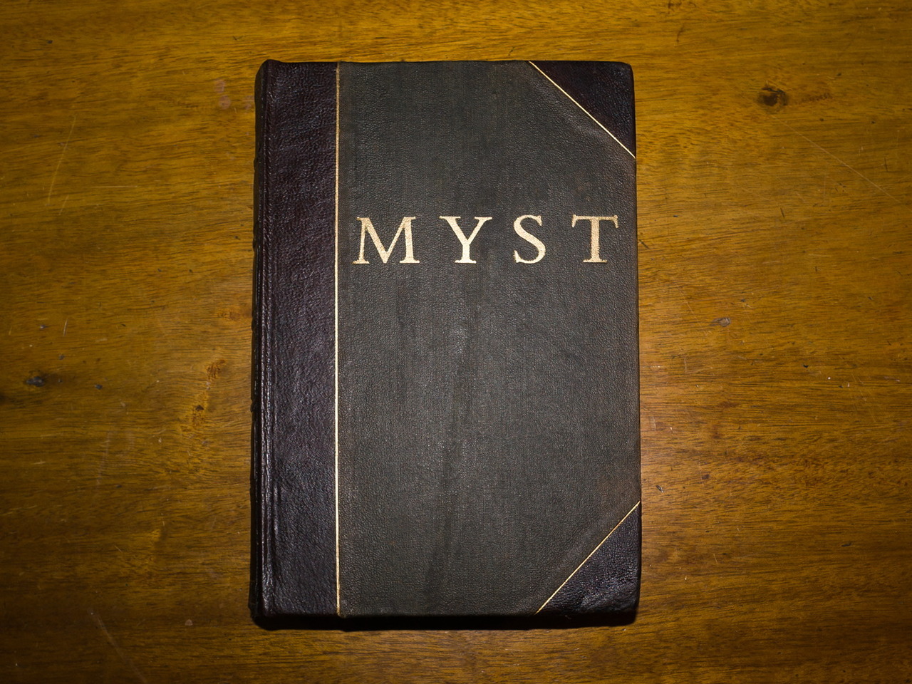 sturmpony:  gamefreaksnz:  A real Myst book  This is a project I’ve been working