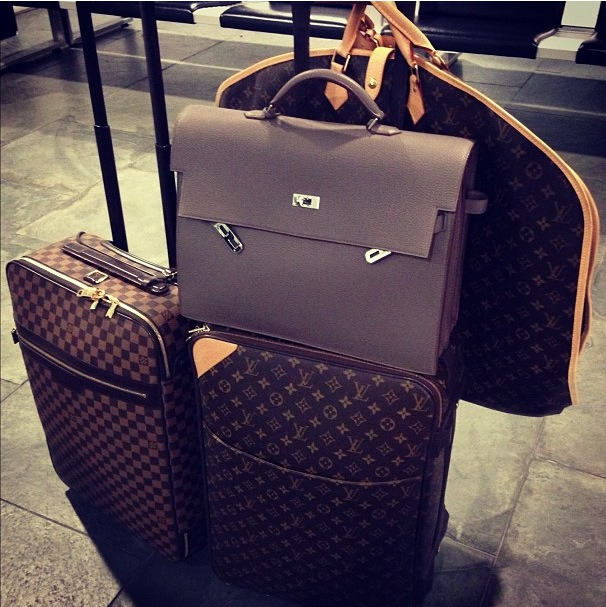visualvixen:  the right way to travel. 
