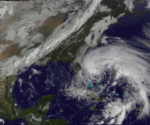 expose-the-light:NASA’s Intense Satellite Views of Hurricane Sandy