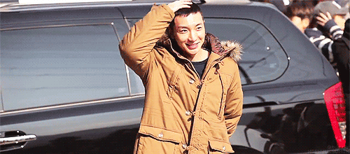 haehyukyumin:  No leader buys ice cream for all ELF, gives out his number for April Fools, bows 90 degrees to all corners. No leader is like Leeteuk. We will wait for you Park Jungsoo ♥ 