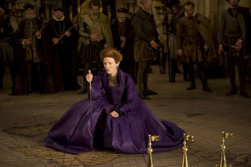 Elizabeth: The Golden Age, 2007Costume design: Alexandra Byrne purple silk front-closing gown with l