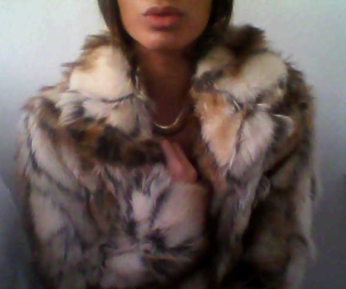 l-ighter:  I could sleep in this jacket. Gosh, it’s comfy.  