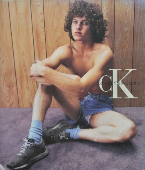 XXX iolsi: calvin klein jeans (banned campaign photo
