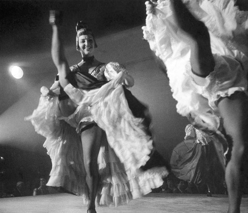 French dancing girls; photo by Robert Doisneau.