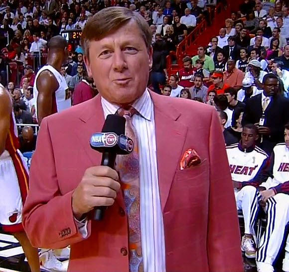 10/30/2012 - Celtics @ Heat
Craig Sager 1st quarter sideline report (close-up)