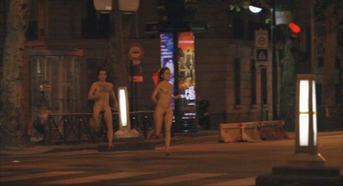 Romain Duris nudo in &ldquo;Les poupées russes&rdquo; (2005)