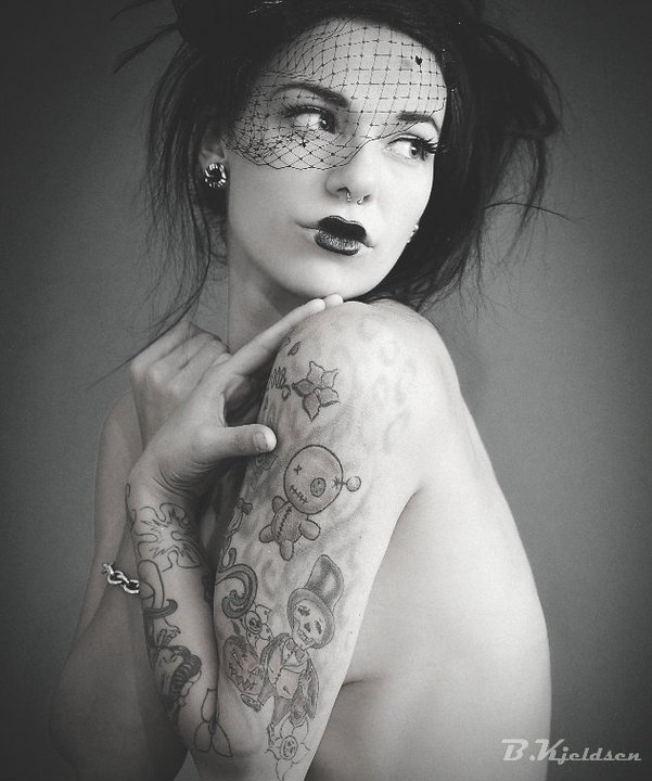ohmygodbeautifulbitches:  Betty Jean 