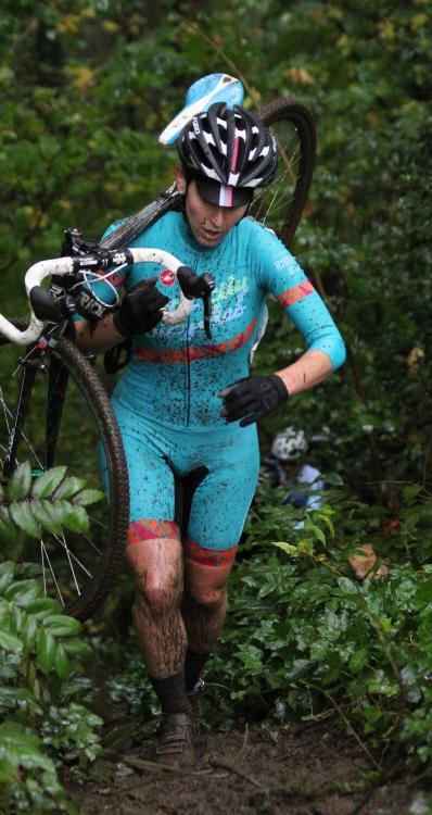 abbylwatson:  Bracing for another muddy race this weekend… Thanks to Colleen McClenahan for the phot