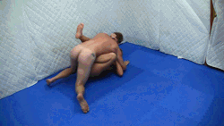 Mixed-Wrestling:  Mixed Nude Submission Dre Vs Chris Wmv Http://bit.ly/swj9Am 