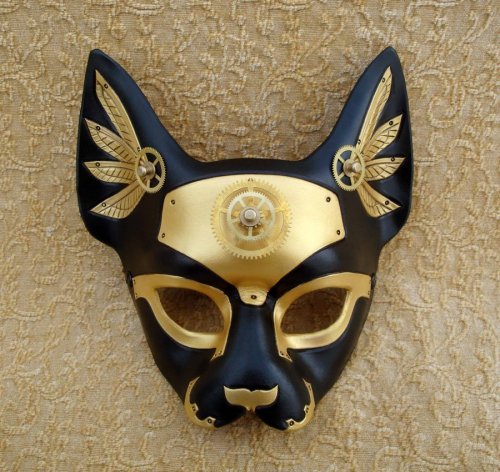 seraphica:  The stunning maskwork of merimask. 